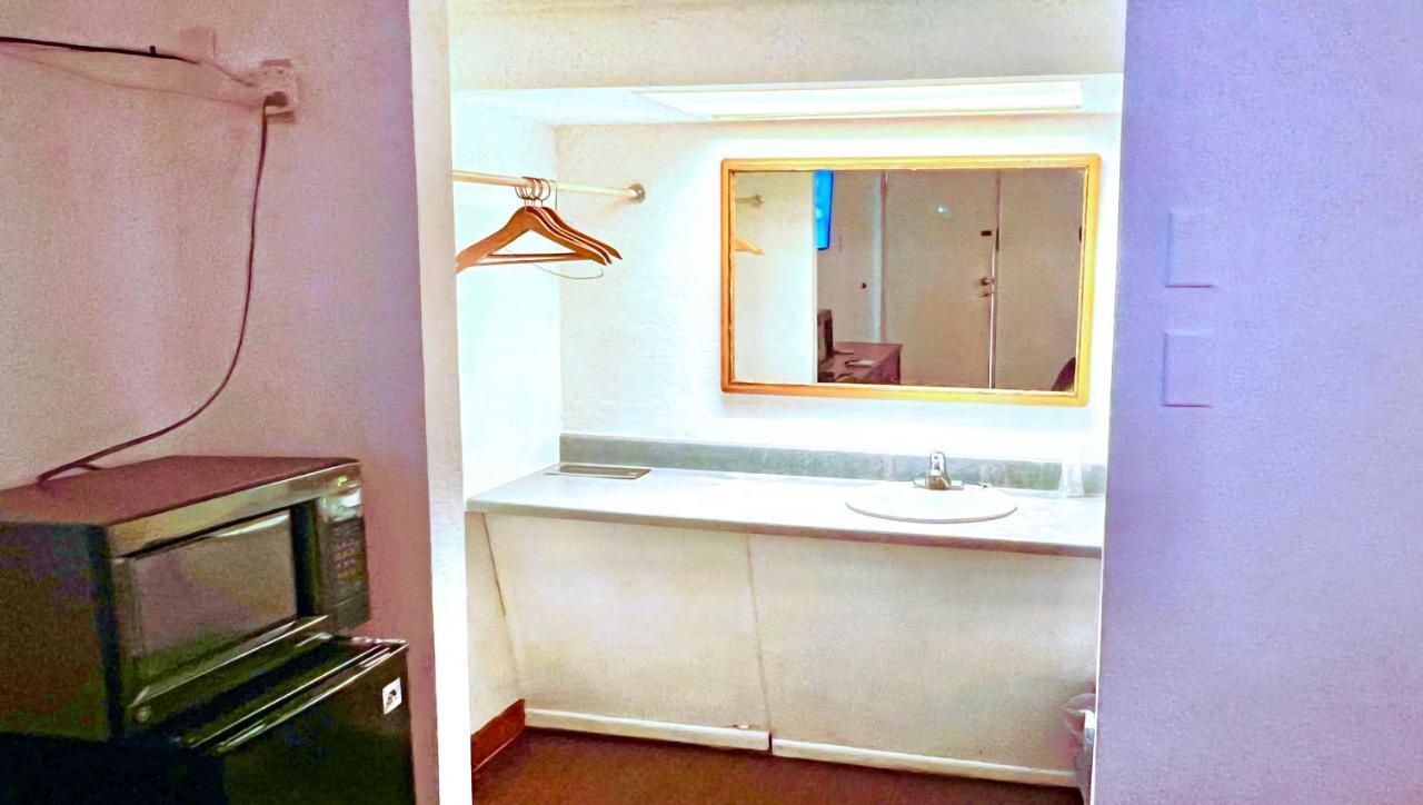 Thunderbird Motel Hillsboro Ngoại thất bức ảnh