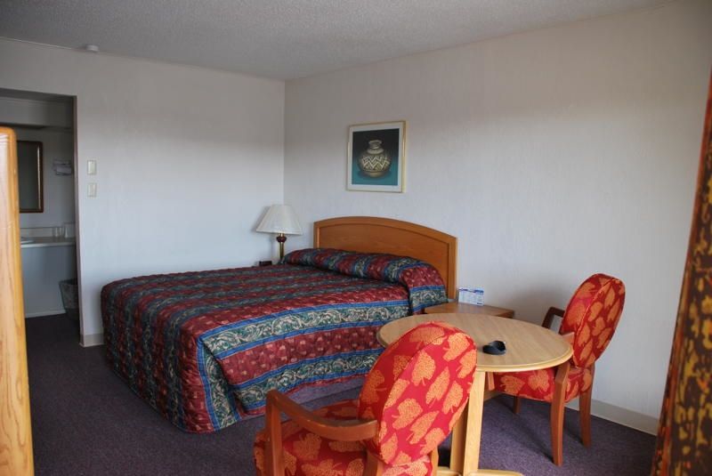 Thunderbird Motel Hillsboro Phòng bức ảnh