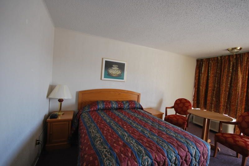 Thunderbird Motel Hillsboro Phòng bức ảnh
